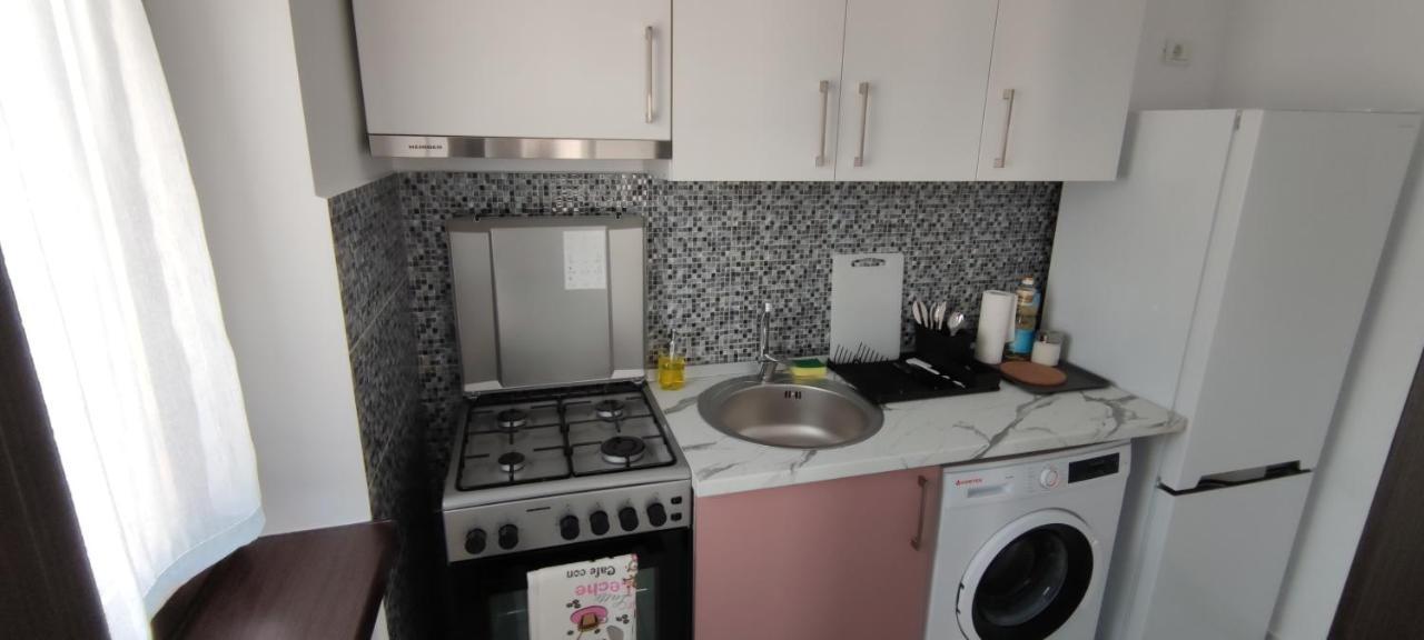 Home Naya Bükreş Dış mekan fotoğraf