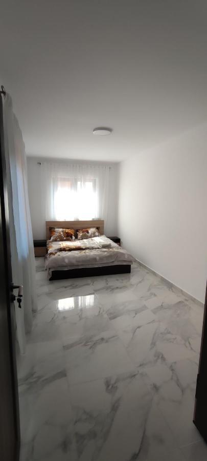Home Naya Bükreş Dış mekan fotoğraf