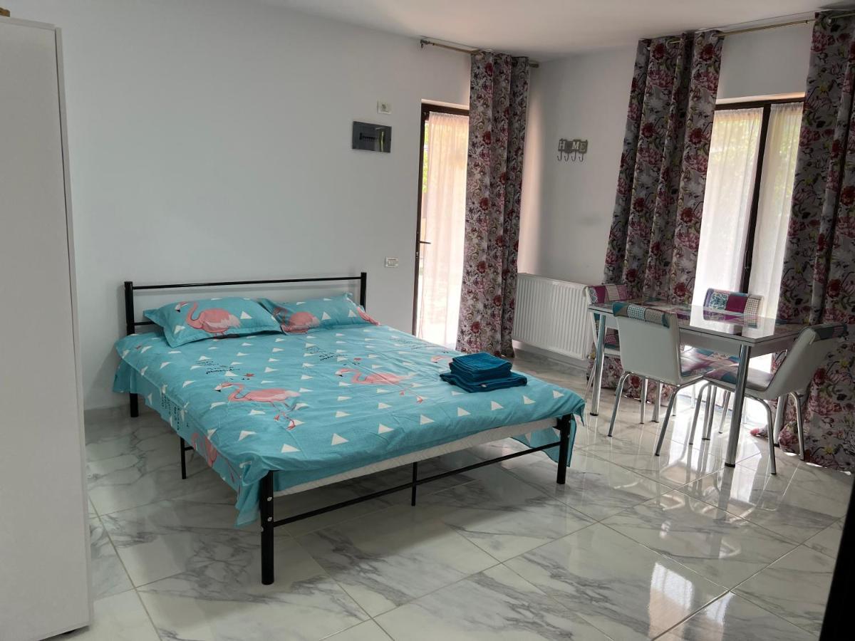 Home Naya Bükreş Dış mekan fotoğraf