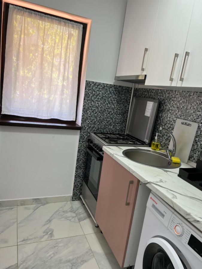 Home Naya Bükreş Dış mekan fotoğraf